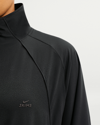 NikeSKIMS Stretch Nylon Women's Oversized Jacket. Nike.com